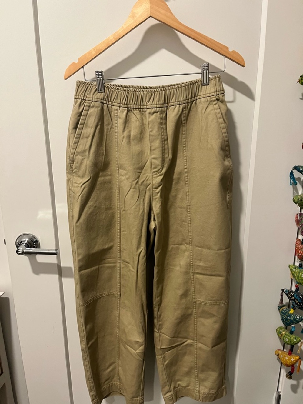Old Navy High Waisted Barrel Pants, NWOT, Khaki